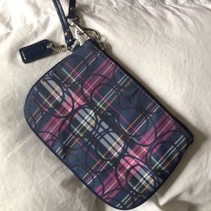 brand new , never used coach wristlet
